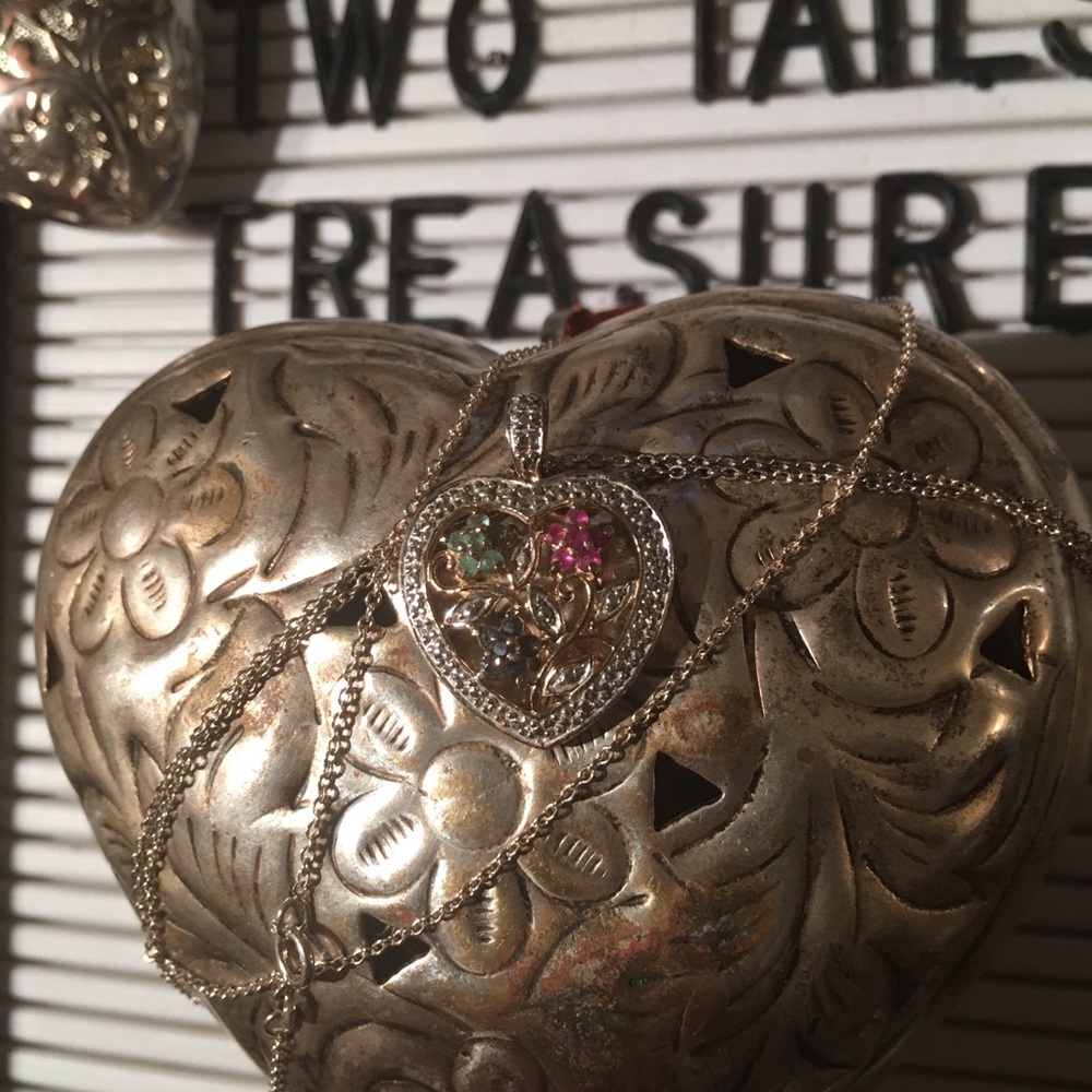 Vintage .925 & 10k heart pendant & .925 chain